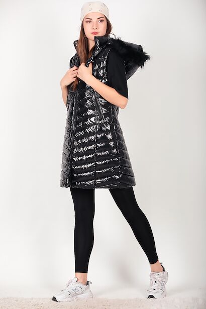 Kadın Kapşonlu Uzun Parlak Yelek  Siyah 6