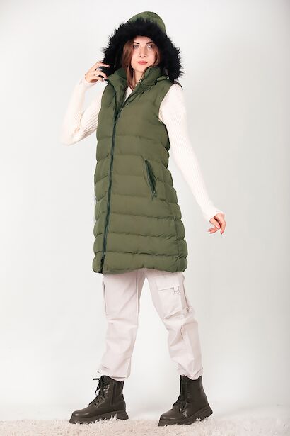 Kadın Kapşonlu Kürklü Uzun Şişme Yelek  Haki 6