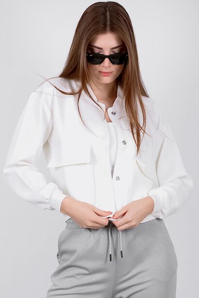 Kadın Büyük Cepli Bomber Ceket  Beyaz 6
