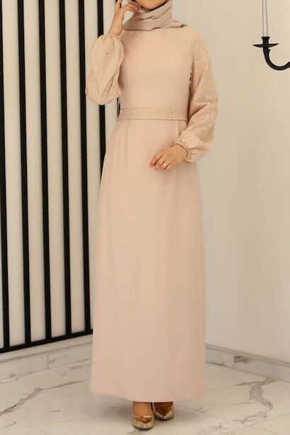 Kadın Kolları Pullu Uzun Abiye 