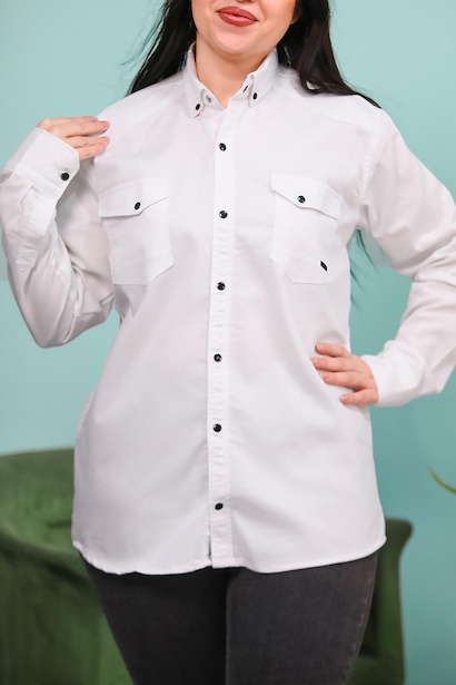 Büyük Beden Çıt Çıt Düğmeli Önden Cepli Gömlek Beyaz
