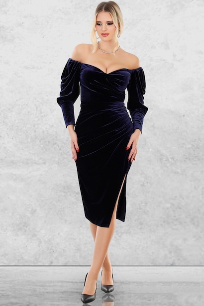 Kadın Uzun Manşetli Kol Pileli Kadife Elbise