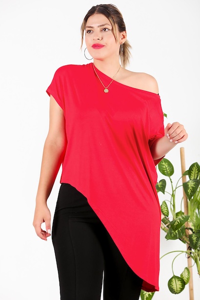 Büyük Beden Asimetrik Kesim T-shırt