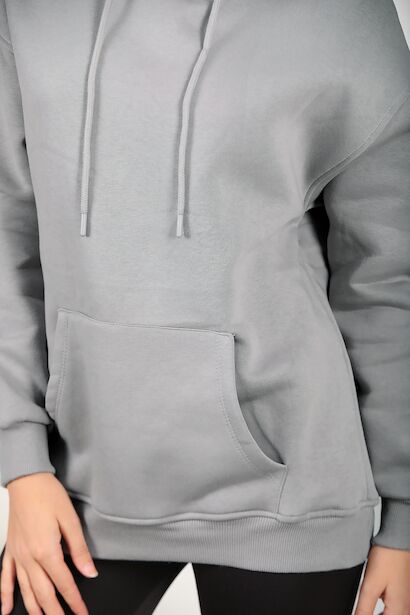 Kadın Üç İplik Kapşonlu Kanguru Cep Sweat  Gri 6