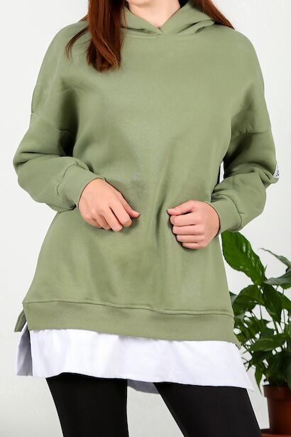 Kadın Üç İplik Arma Detay Garnili Sweat 