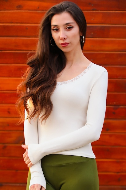 Kadın Yaka Dantelli Bluz Ekru