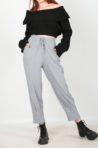 Kadın Paça Pileli Ön Bağcıklı Pantolon Gri