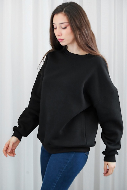 Kadın Bisiklet Yaka Üç İplik Oversize Sweat  Siyah 6