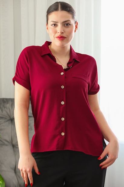 Büyük Beden Gömlek Yaka Tahta Düğmeli Bluz 