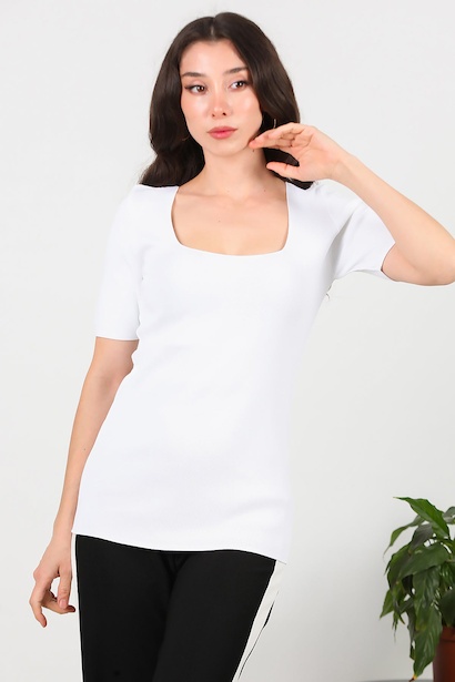 Kadın Kare Yaka Bluz  Ekru 6