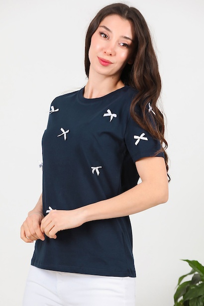 Kadın Bisiklet Yaka Fiyonklu Tshırt 