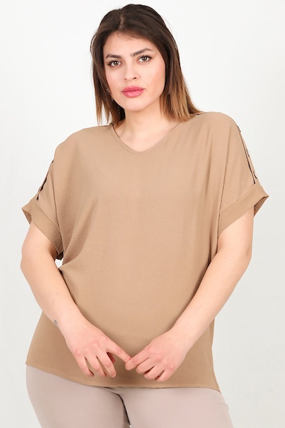Büyük Beden Omuz Düğmeli V Yaka Bluz 
