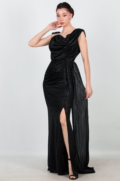 Kadın Omuz Aksesuar Detay Kolsuz Uzun Abiye 