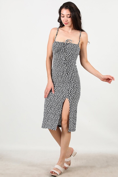 Kadın Yırtmaçlı Askılı Krınkıl Elbise 