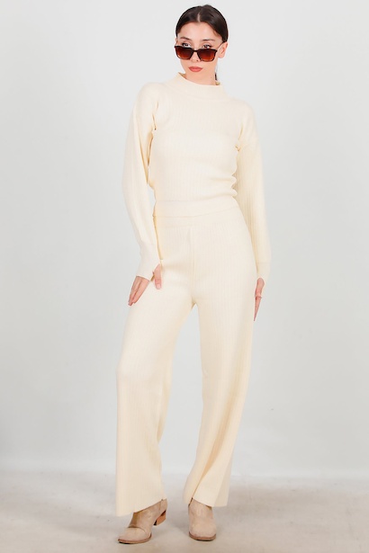 Kadın Parmak Geçmeli Triko Takım  Krem 6