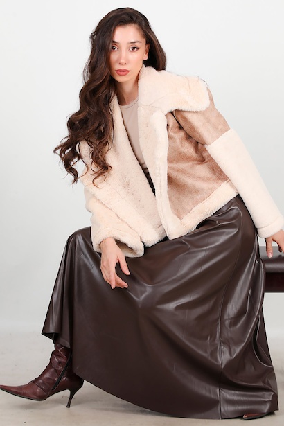 Kadın Uzun Kemerli Deri Etek 