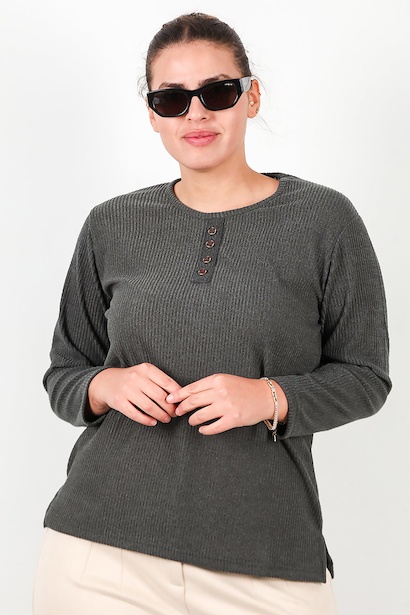 Büyük Beden Önü Düğmeli Triko Bluz 