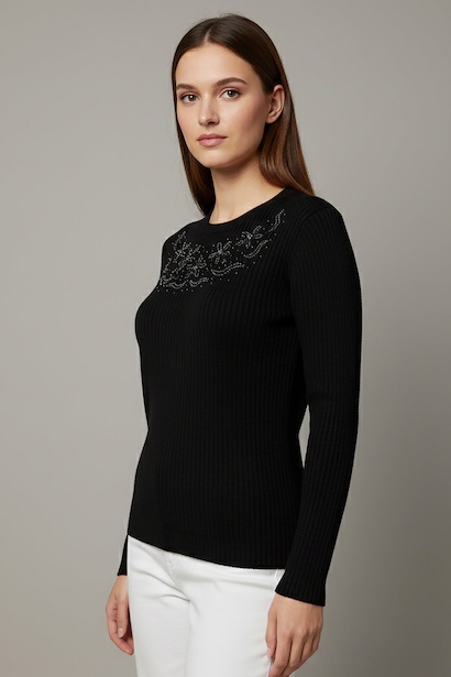 Büyük Beden Çiçek Taş İşlemeli Bluz 