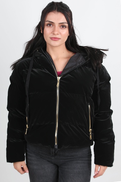 Kadın Kapşonlu Kısa Şişme Mont 